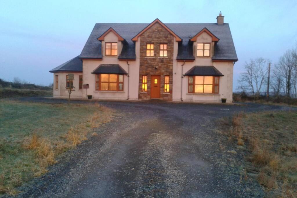 Villa Annies Meadow. Knock  Exterior foto